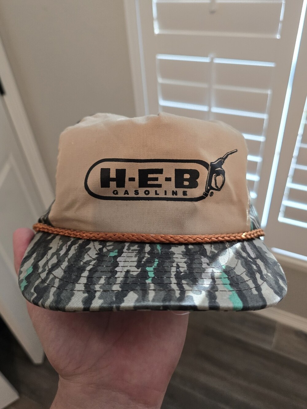 RARE Vintage 80s HEB Texas gasoline Rope Snapback Camouflage Trucker Hat